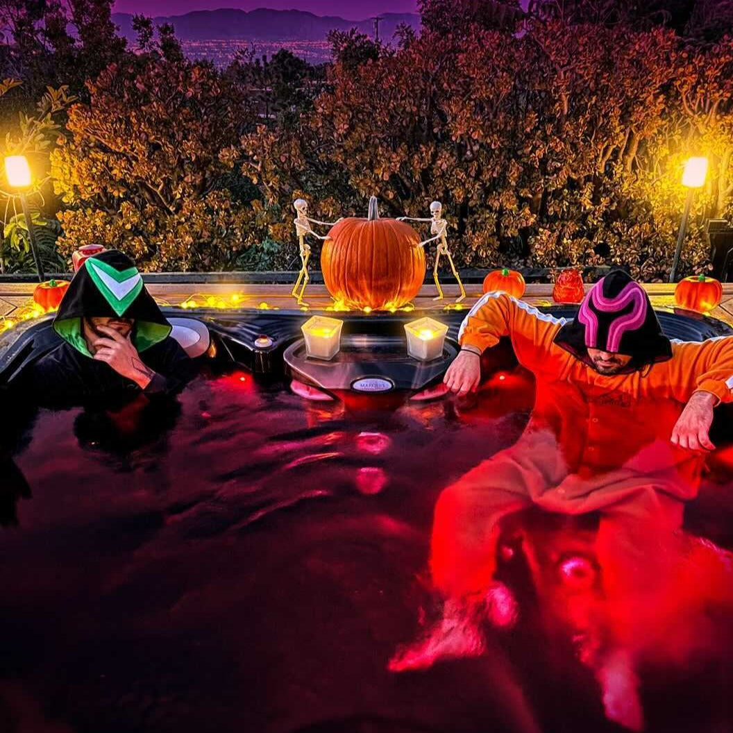 Ganja White Night Dark Wobble Onesie Onesie Dark Wobble Onesie - S